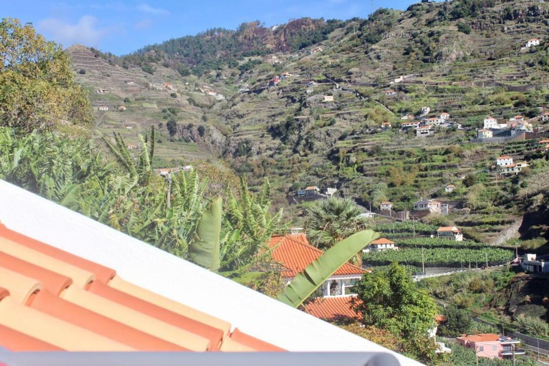 Pink House Apartment Ponta do Sol  Bagian luar foto